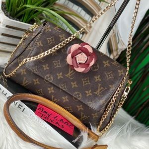 Converted Looping PM with Crossbody Chain